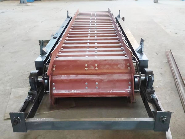 鏈板給料機